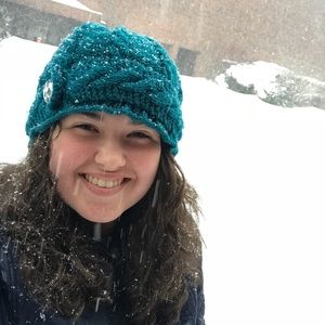 Meet your Posher, Alyssa